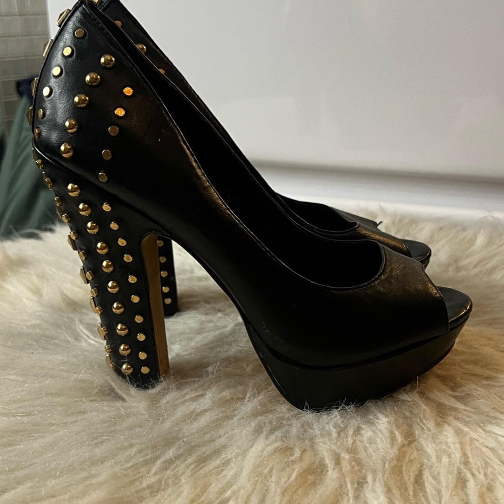 Vince Camuto Black and Gold Studded Platform Heels